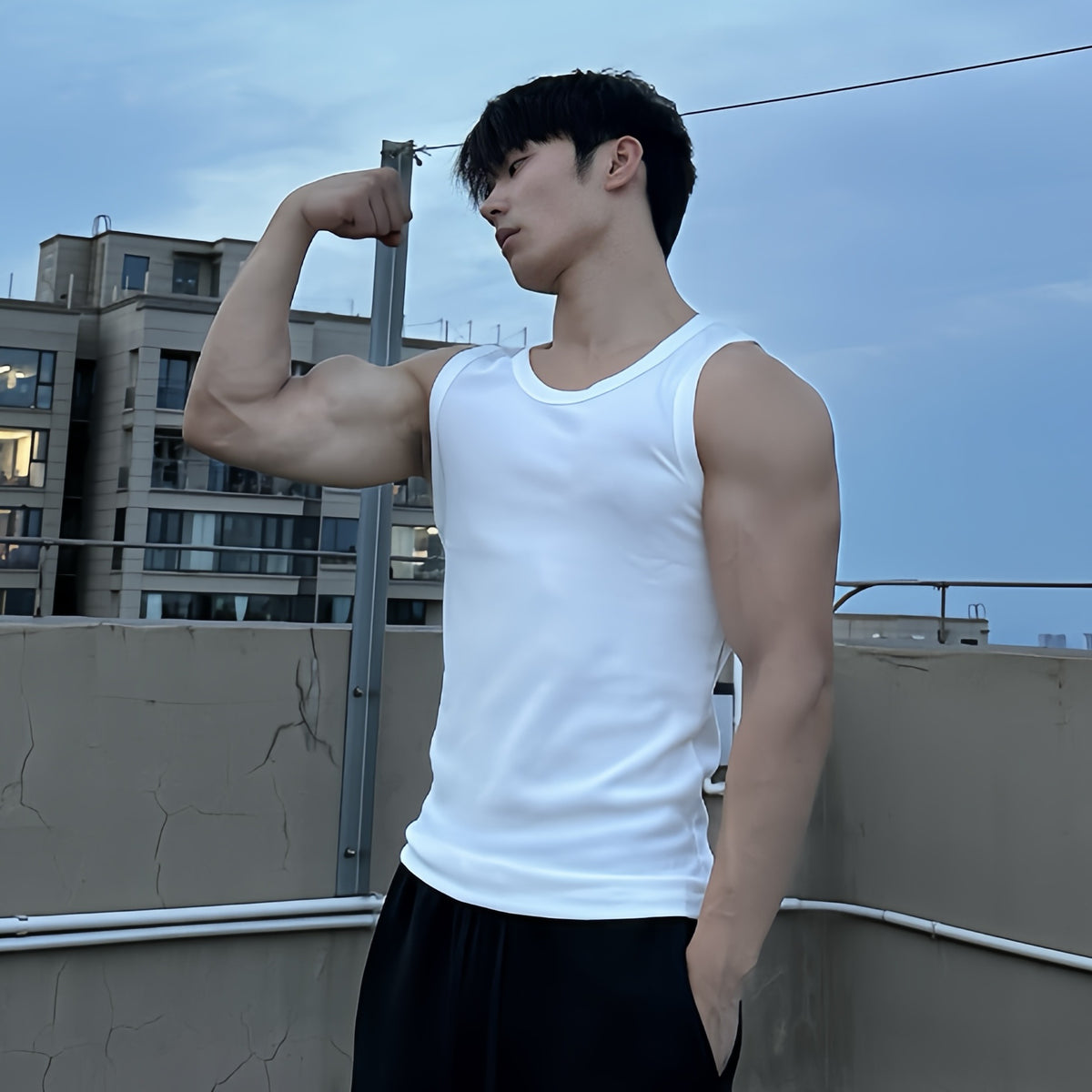 Essential Fitted Tank