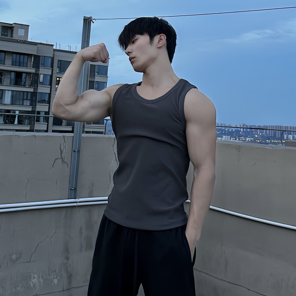 Essential Fitted Tank