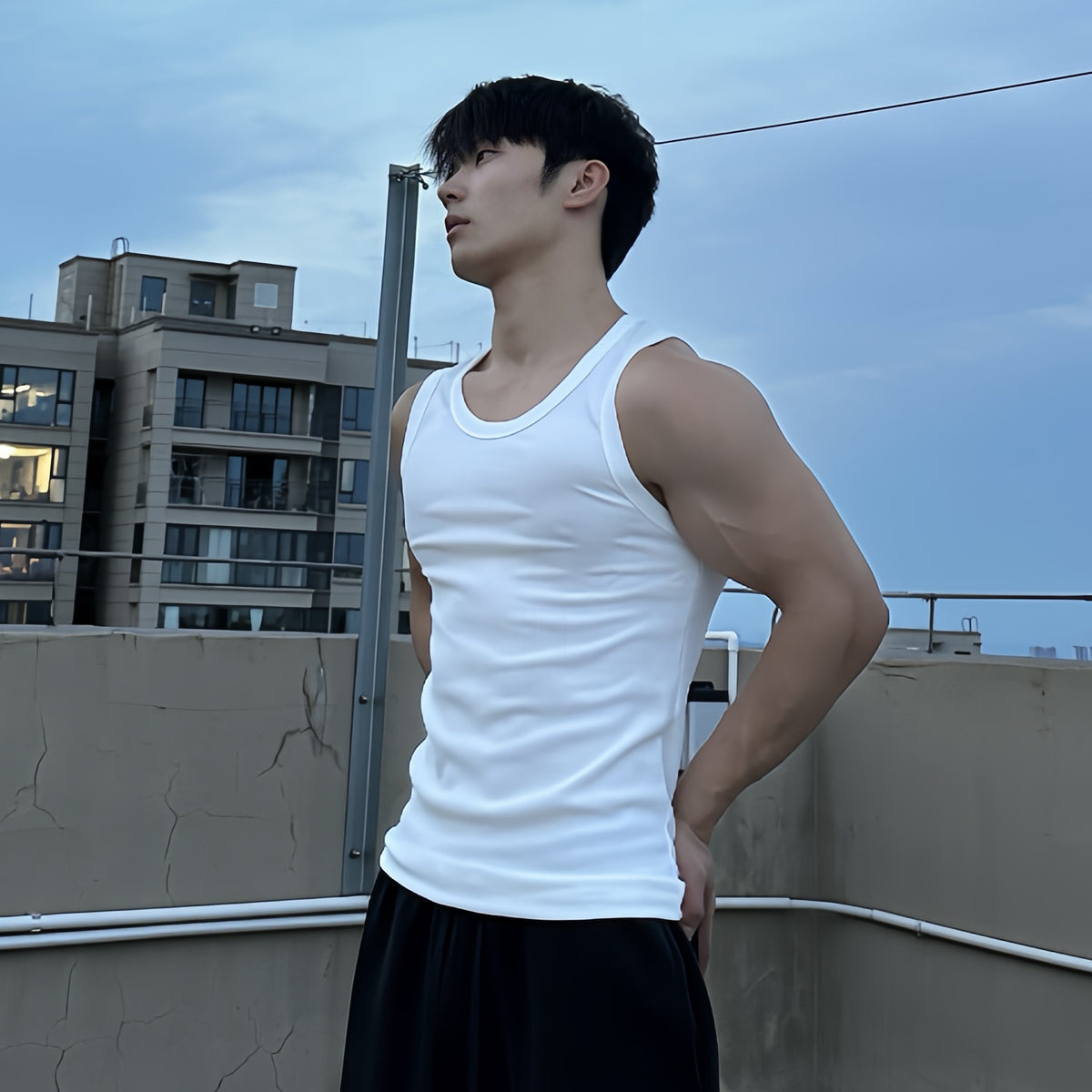 Essential Fitted Tank
